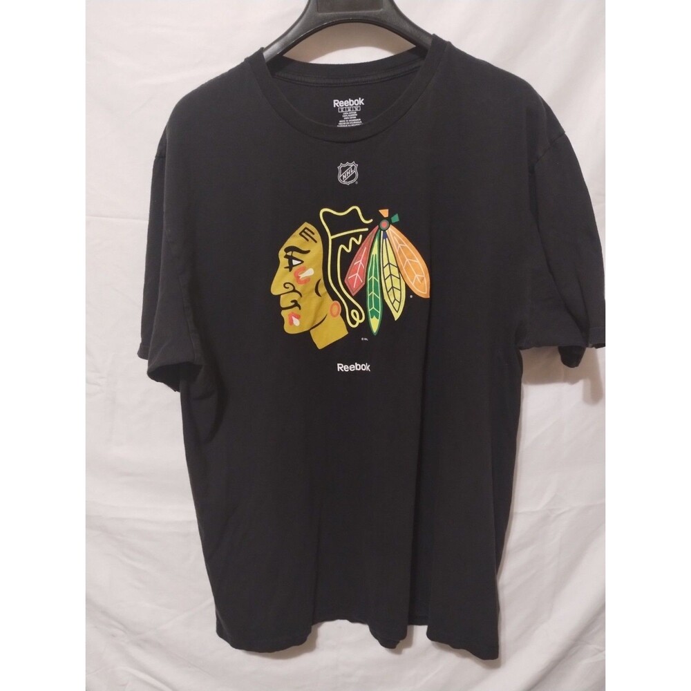 Reebok NHL Chicago Blackhawks Men’s XL Black Graphic Logo Crew Neck T-Shirt